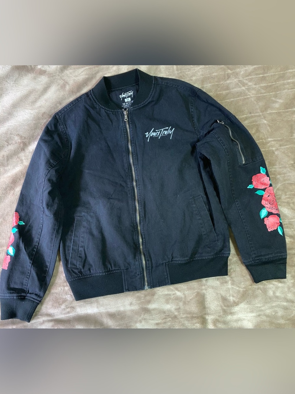 “Yours Truly” Size M Jean Jacket W/Roses